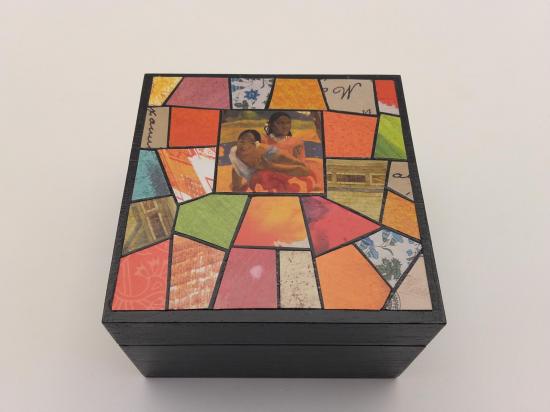 Boite à bijoux (10x10cm) vendue