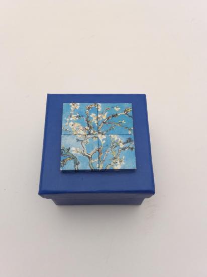 Boite à bijoux (5x5cm) vendue
