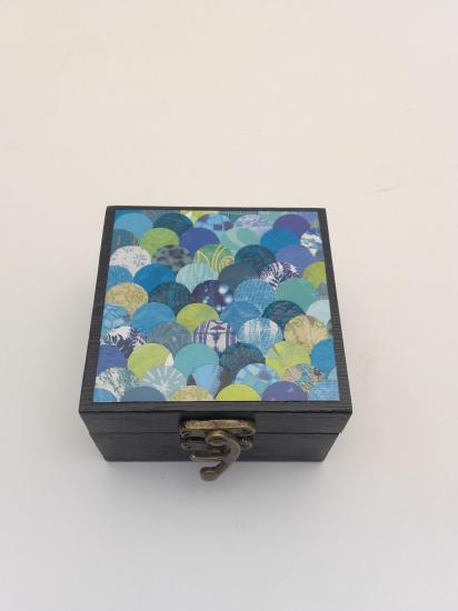 Boite à bijou (9x9cm) vendue